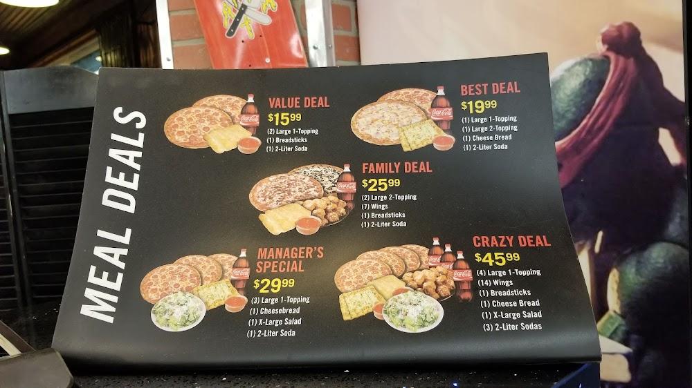 Express Pizza 'N Wings Classic Pepperoni Pizza